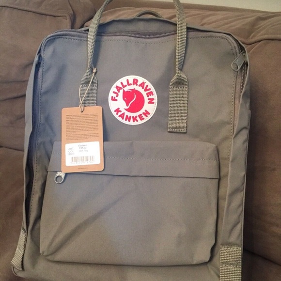 Brand new never used gray fjallraven kanken - Picture 2 of 3